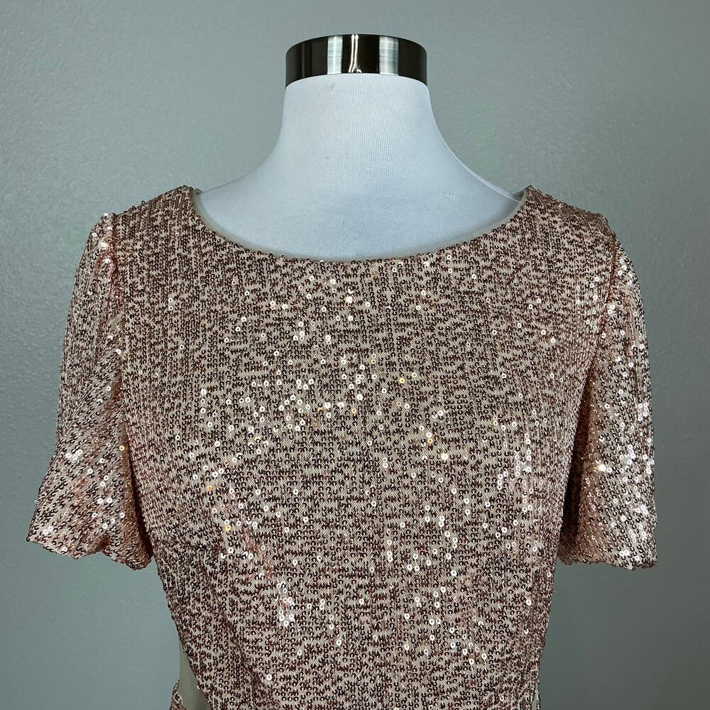 Mac Duggal 11273 Sequined Cut Out Flared Wide Leg Jumpsuit Size 6 Rose Gold - Picture 8 of 12